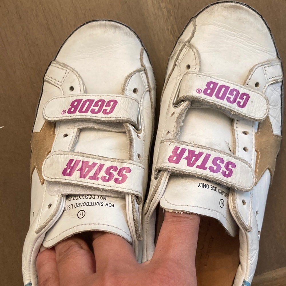 Golden Goose Deluxe Brand Girls Velcro Sneakers EU 31